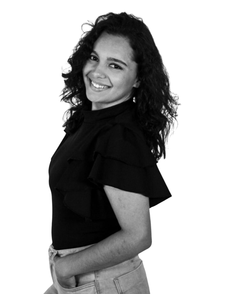 Portuga Carolina Sorrindo
